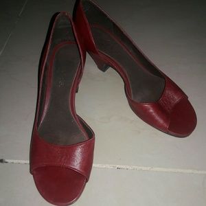 Red small heels